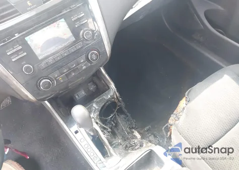 2014 Nissan Altima 2.5 S из США, поврежденный, VIN 1N4AL3AP9EC270316